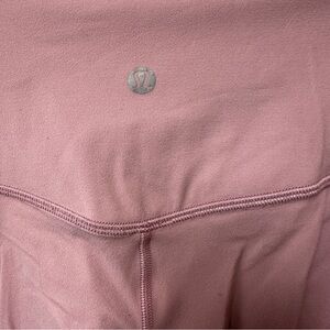 Lululemon Athletica Soft Pink leggings Women’s size 4